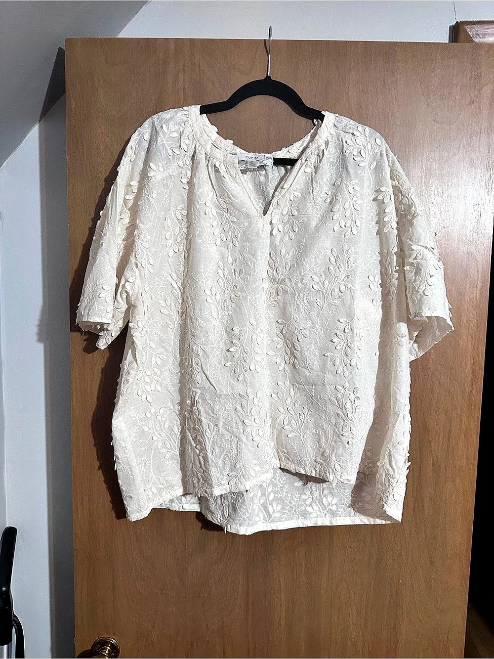 CUPIO Floral Embroidered Blouse White Size 2X Like New